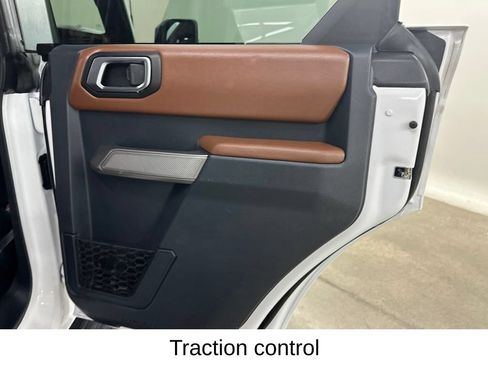 Used 2023 Ford Bronco Outer Banks AWD/4WD image 28