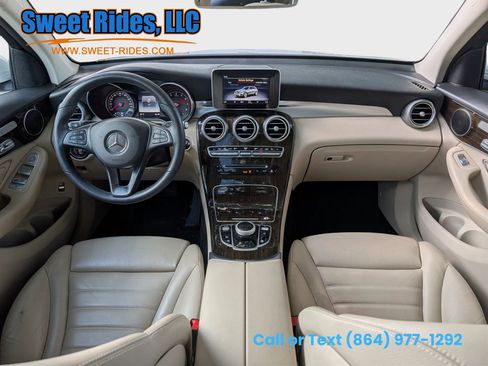 Used 2019 Mercedes-Benz GLC 300 4MATIC image 14