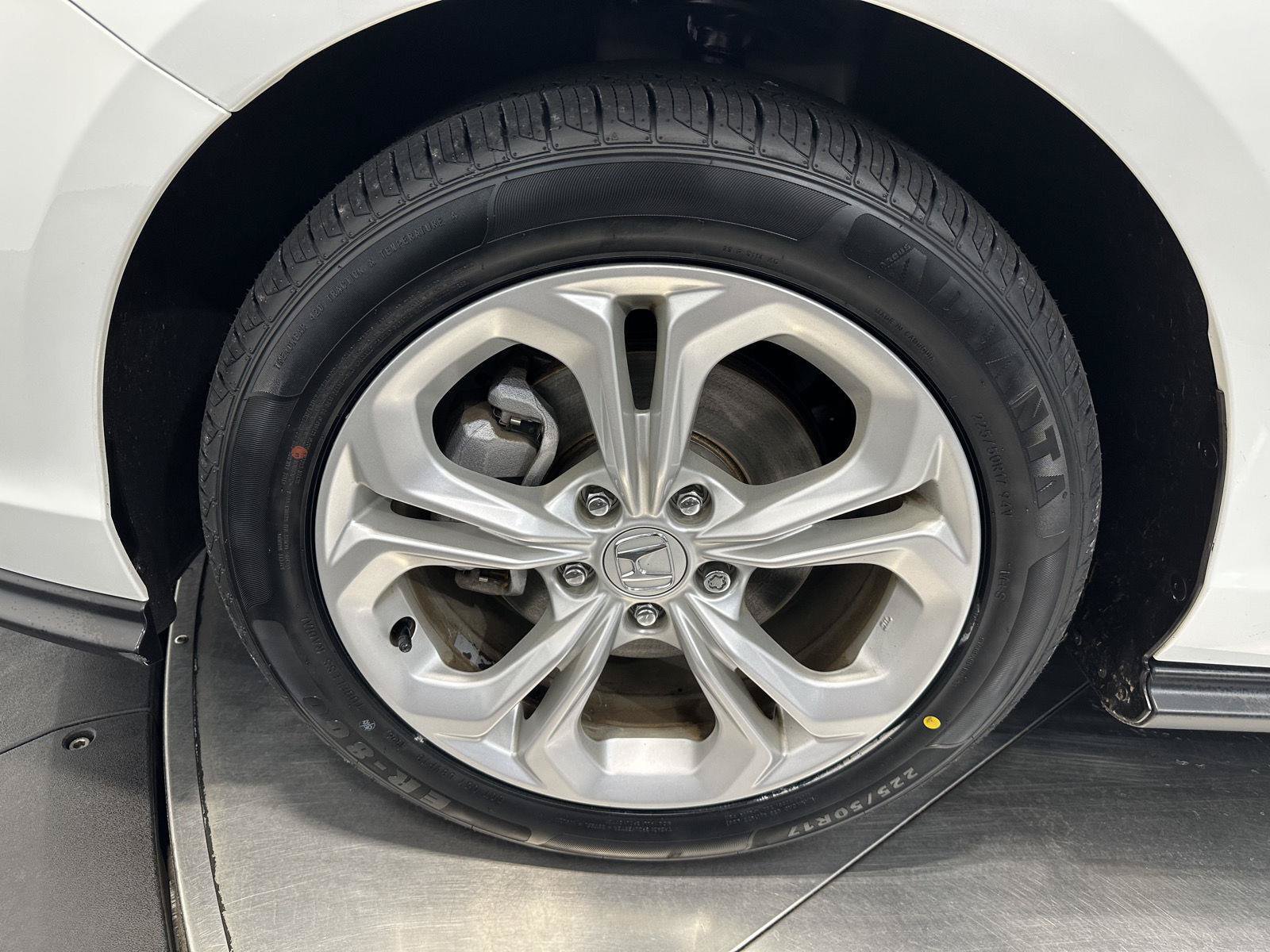 Certified 2023 Honda Accord LX image 9
