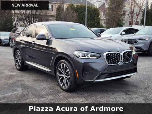 Used 2023 BMW X4 xDrive30i w/ Premium Package image 1