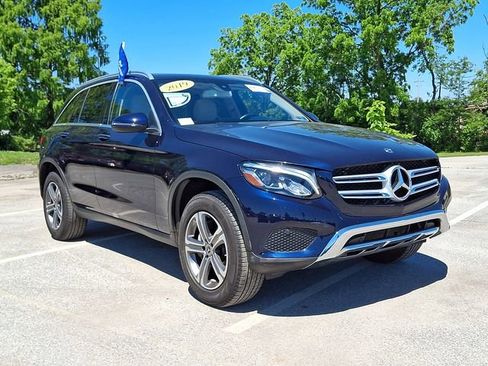 Used 2019 Mercedes-Benz GLC 300 4MATIC image 2