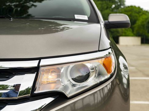 Used 2013 Ford Edge SEL FWD image 11
