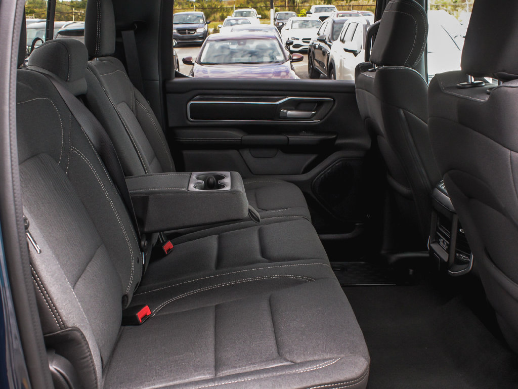 Used 2023 RAM 1500 Big Horn AWD/4WD image 35