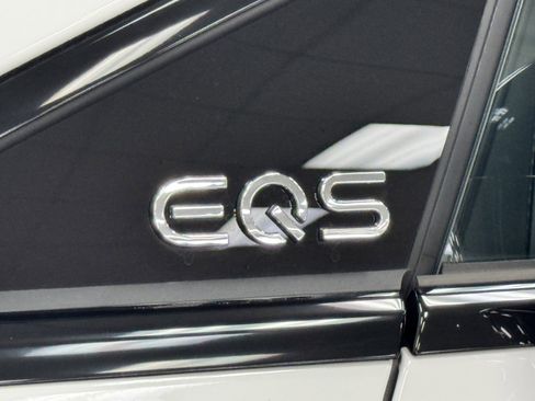 Used 2024 Mercedes-Benz EQS AMG 4MATIC image 21