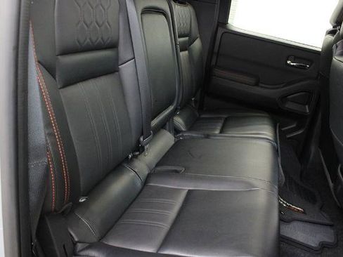Certified 2023 Nissan Frontier PRO-4X w/ Pro-4X Premium Package AWD/4WD image 19