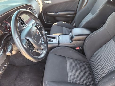 Used 2021 Dodge Charger GT w/ Driver Convenience Group image 9