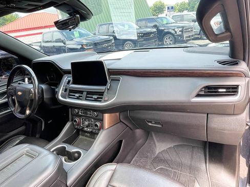 Used 2021 Chevrolet Tahoe High Country w/ Premium Package AWD/4WD image 9