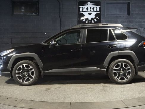 Used 2019 Toyota RAV4 Adventure AWD/4WD image 2