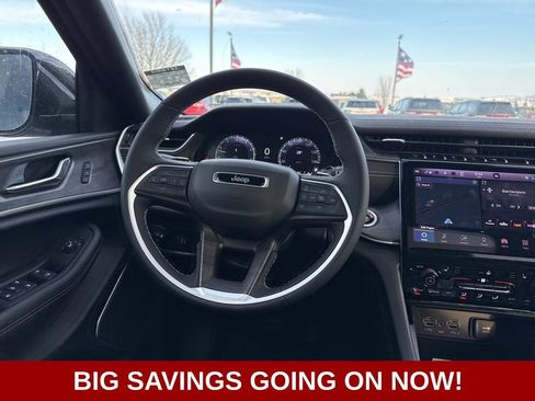 New 2025 Jeep Grand Cherokee L Limited image 43
