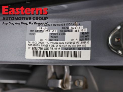 Used 2017 MAZDA MAZDA3 Sport FWD image 34