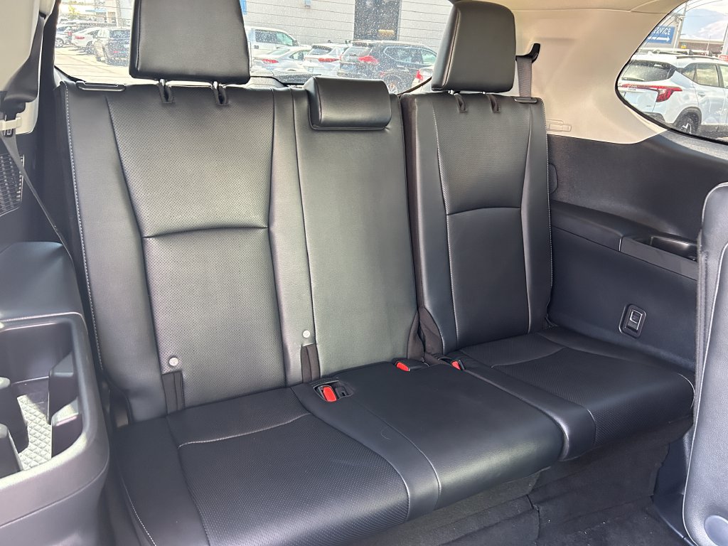 Used 2025 Toyota Grand Highlander AWD image 39