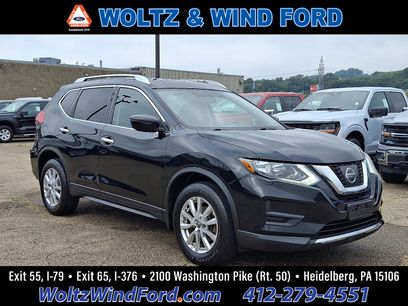 Used 2017 Nissan Rogue SV