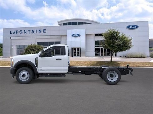 New 2026 Ford F550 4x4 Regular Cab Super Duty image 4