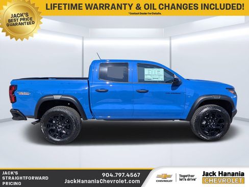 New 2026 Chevrolet Colorado Trail Boss AWD/4WD image 2