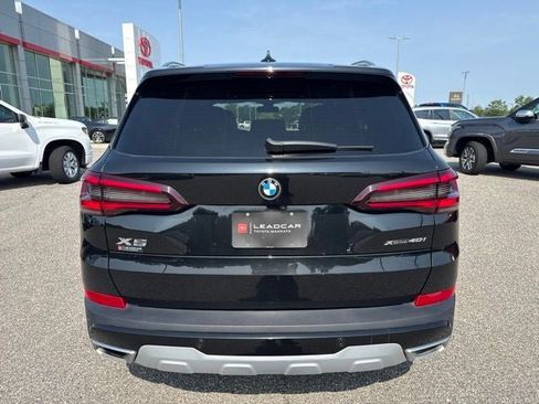 Used 2022 BMW X5 xDrive40i w/ Premium Package AWD/4WD image 10