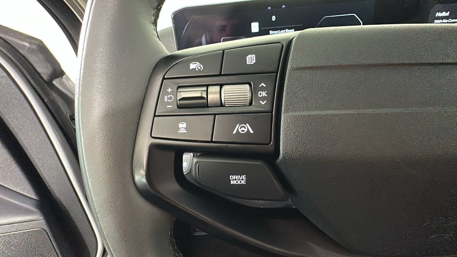 Used 2025 Kia EV6 Light AWD/4WD image 18