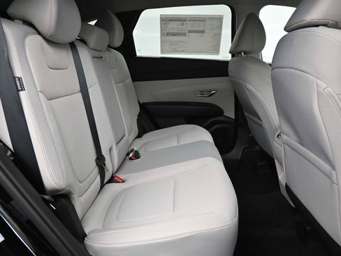 New 2026 Hyundai Tucson SEL image 12
