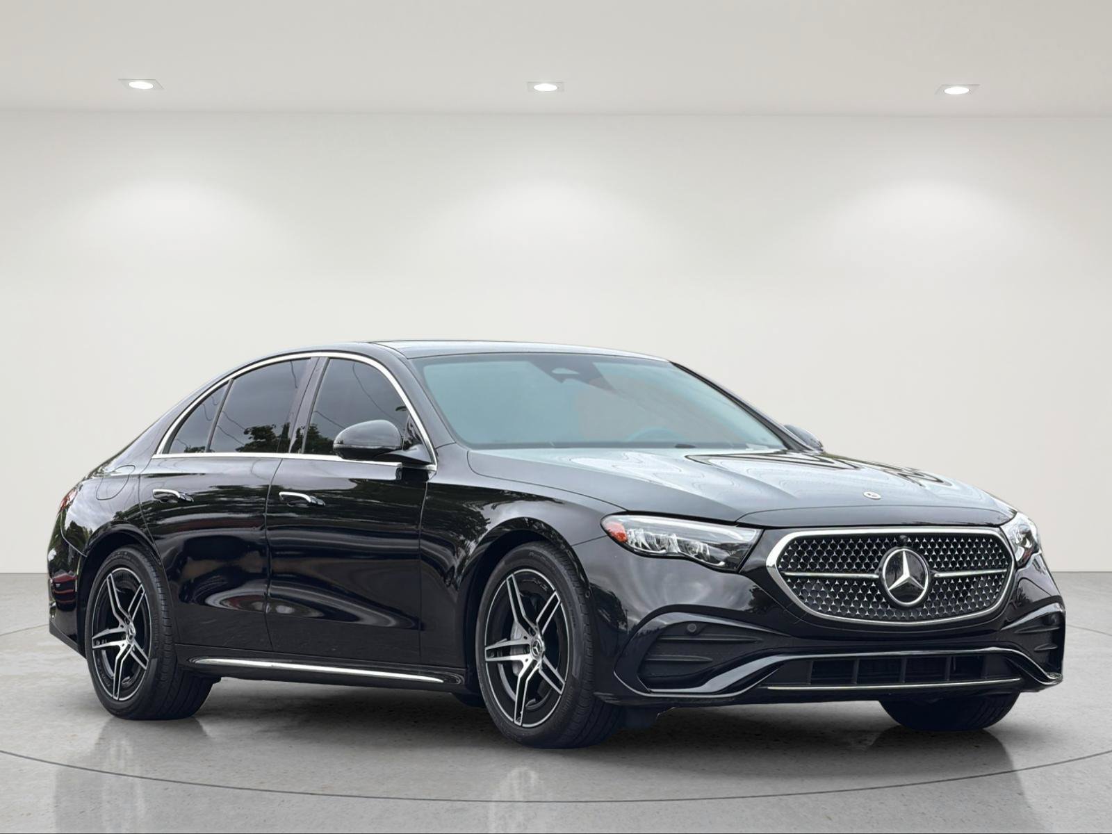 Certified 2024 Mercedes-Benz E 450 4MATIC Sedan image 7