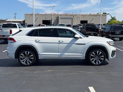 Used 2022 Volkswagen Atlas Cross Sport SEL Premium R-Line