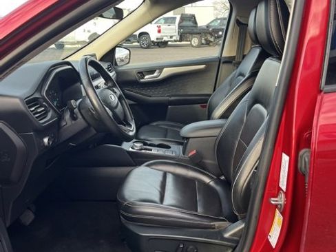 Used 2020 Ford Escape SEL image 33