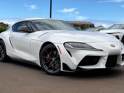 Used 2024 Toyota Supra Premium image 2