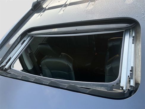 Used 2022 Honda Pilot Touring image 23