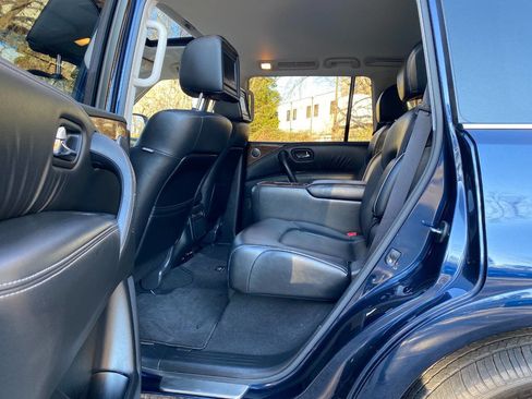Used 2017 INFINITI QX80 4WD w/ Driver Assistance Package image 49