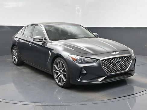 Used 2019 Genesis G70 2.0T Advanced w/ Dynamic Package RWD image 8