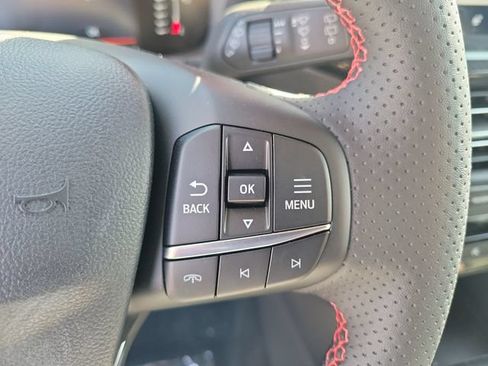 New 2024 Ford Escape ST-Line w/ Tech Pack #1 FWD image 22