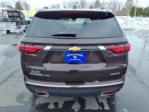 Used 2023 Chevrolet Traverse Premier image 5