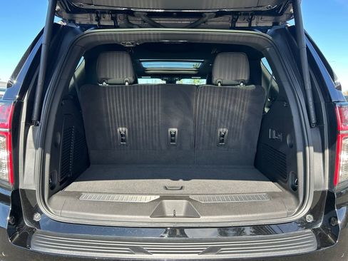 Used 2024 Chevrolet Tahoe High Country image 24