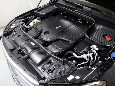 Certified 2026 Mercedes-Benz GLS 450 4MATIC image 42