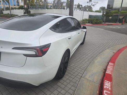 Used 2025 Tesla Model 3 Long Range RWD image 15