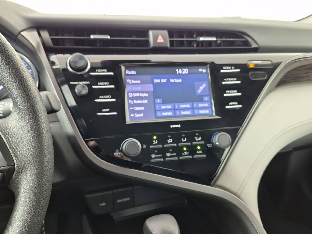 Used 2020 Toyota Camry LE w/ Carpet Mat Package FWD image 22