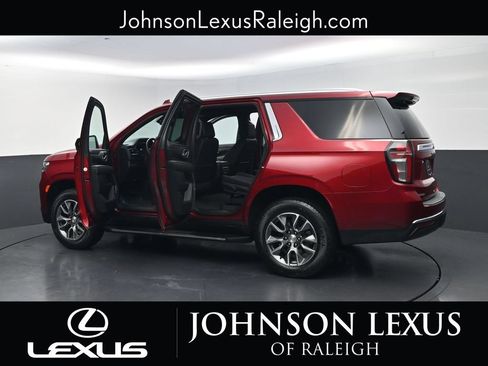 Used 2024 Chevrolet Tahoe LT w/ LT Signature Package AWD/4WD image 38
