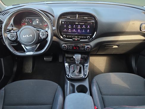 Used 2022 Kia Soul Turbo FWD image 7