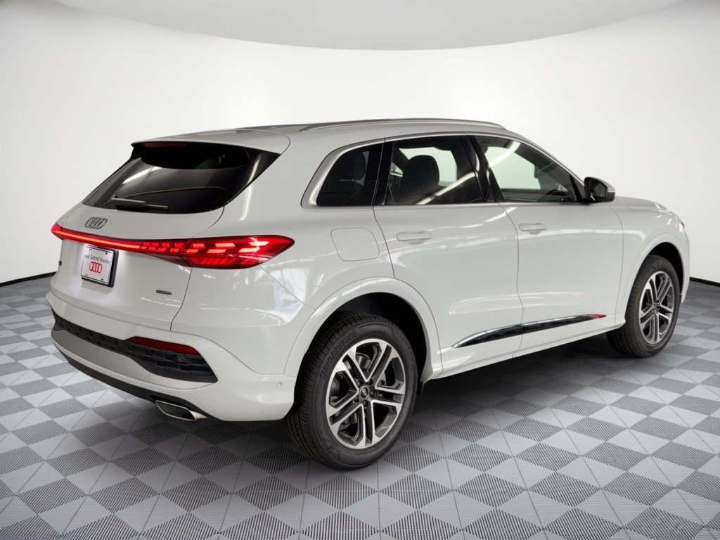Used 2025 Audi Q5 Premium w/ Convenience Package AWD/4WD image 9