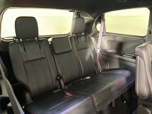 Used 2019 Dodge Grand Caravan GT image 14