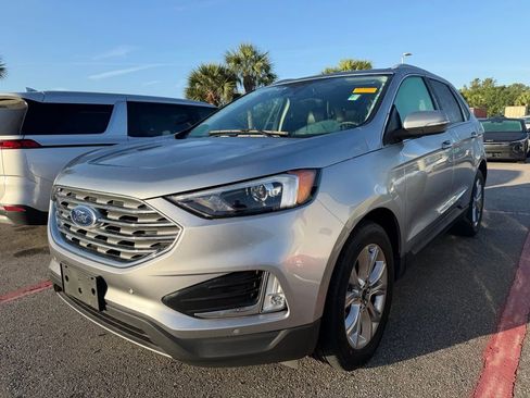 Used 2024 Ford Edge Titanium image 1