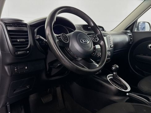 Used 2019 Kia Soul + image 21