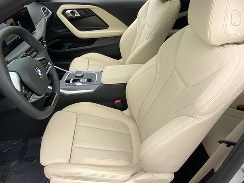 Used 2026 BMW 230i Coupe w/ Premium Package RWD image 18