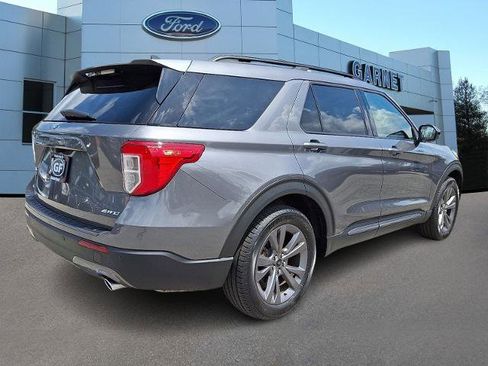 Certified 2023 Ford Explorer XLT w/ Equipment Group 202A image 6
