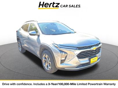 Used 2025 Chevrolet Trax LT