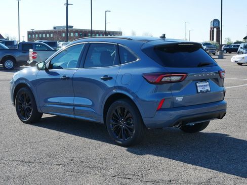 Certified 2023 Ford Escape ST-Line Elite AWD/4WD image 3