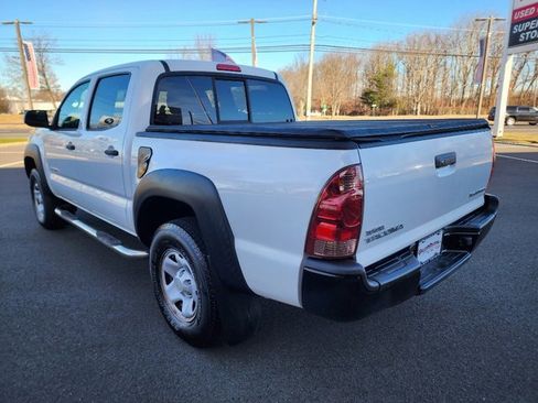 Used 2015 Toyota Tacoma PreRunner image 5