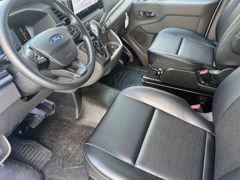 New 2026 Ford Transit 150 Low Roof RWD image 10