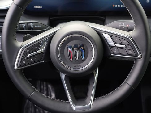 Used 2025 Buick Enclave Preferred image 23