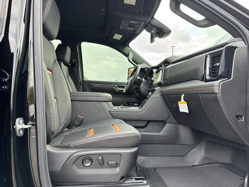 New 2026 GMC Sierra 2500 AT4 w/ AT4 Premium Plus Package image 32