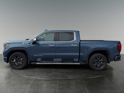 Used 2024 GMC Sierra 1500 Denali AWD/4WD image 5