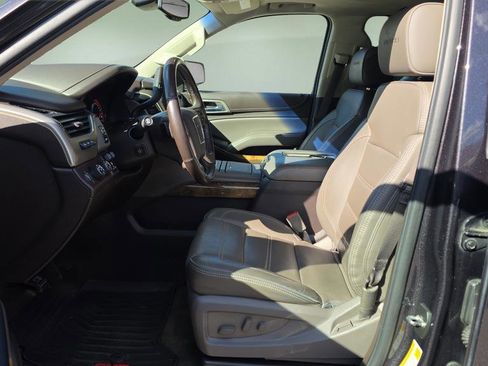 Used 2016 GMC Yukon XL Denali w/ Open Road Package image 10